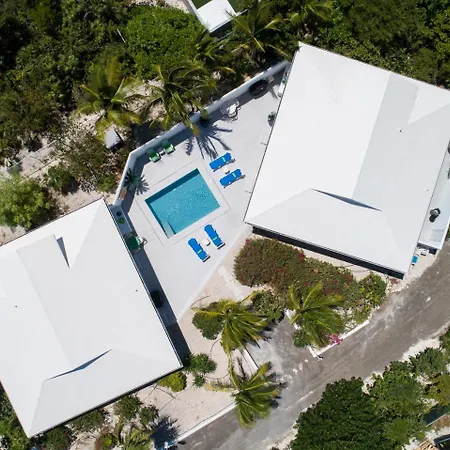 3 Bedroom Villas Of Elephant Walk